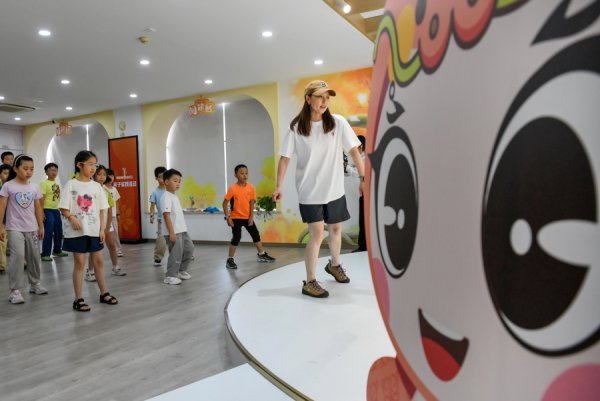 智赢策略 暑假“不躺平”！来杨浦少年宫，让成长“燃”起来