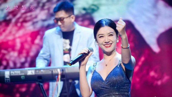 通盈配资 浦东这场直播太会玩，108个节目带网友解锁“2025文旅记忆”